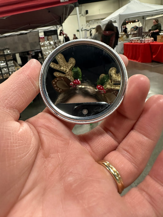 Round Mirrors (Market Only)